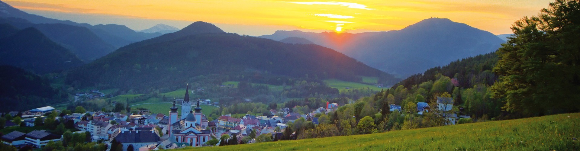 Ein Sonnenuntergang in Mariazell Via Maria, der Partnerstadt von Altötting.