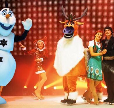 Foto von einer Szene aus der Musikshow Eiskönigin 1 & 2.