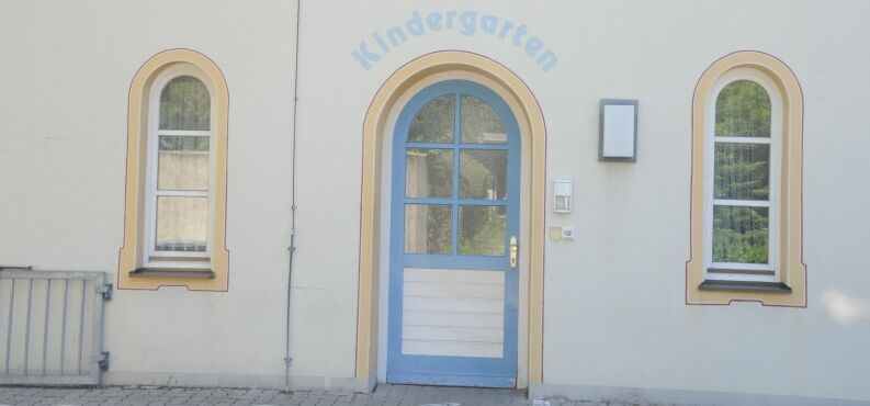 csm_kindergarten-franziskushaus-altoetting-foto-stadt-1-795x370_cae11341c8