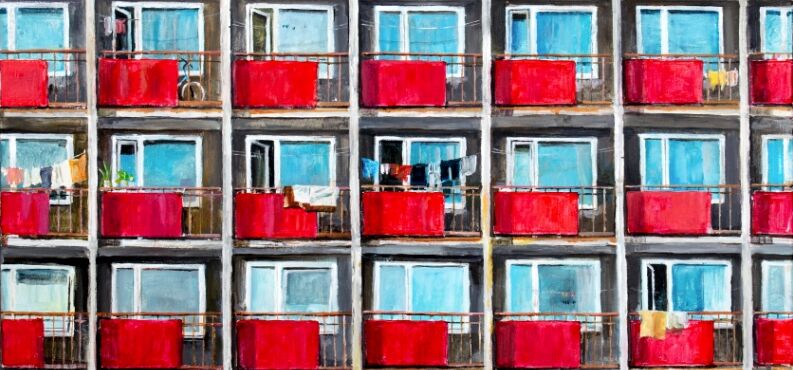 Zeichnung eines Häuserblocks mit roten Balkonen. 