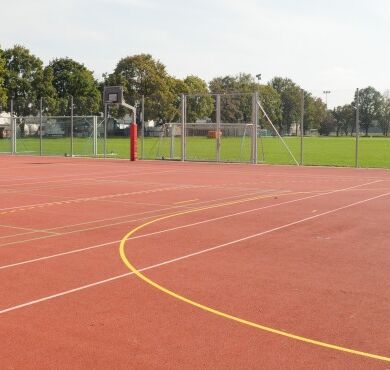 csm_ludwig-kellerer-stadion-sportplatz-altoetting-foto-stadt-23-795x370_4c722b7f5c