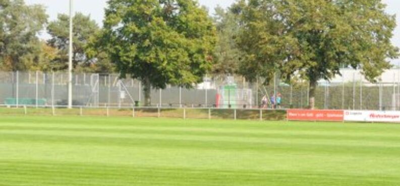 csm_ludwig-kellerer-stadion-sportplatz-altoetting-foto-stadt-7-385x370_8af739281a