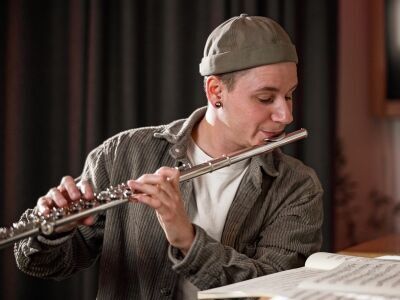 Tobias_Stadler_Plakat_@Florian_Beck_VA_AOE Tobias_Stadler_Plakat_@Florian_Beck_VA_AOE