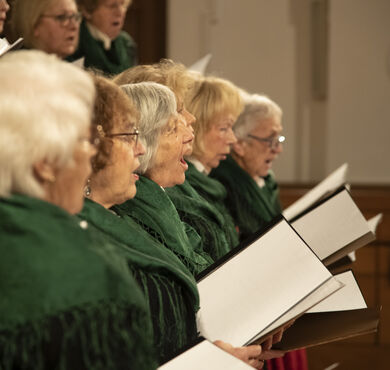 Chor-der-Liedertafel-Adventsingen-Altoetting-Foto-Sabine-Brandstetter__11_ Chor-der-Liedertafel-Adventsingen-Altoetting-Foto-Sabine-Brandstetter__11_
