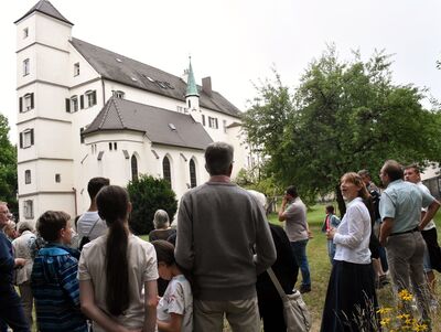 Fuehrungen_Burgfest_Gemeinschaft_Emmanuel__11.07.2025 Fuehrungen_Burgfest_Gemeinschaft_Emmanuel__11.07.2025