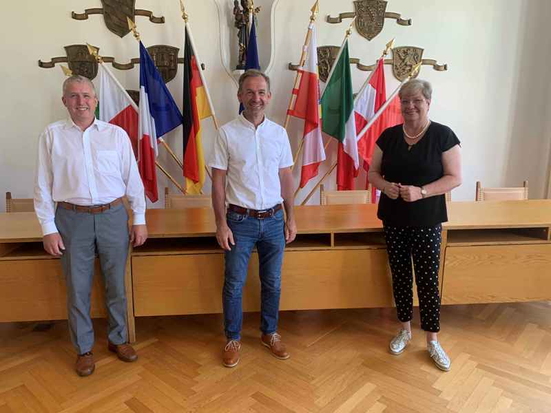 10-07-10-IHK-Besuch-in-Altoetting-foto-IHK-800x600 10-07-10-IHK-Besuch-in-Altoetting-foto-IHK-800x600