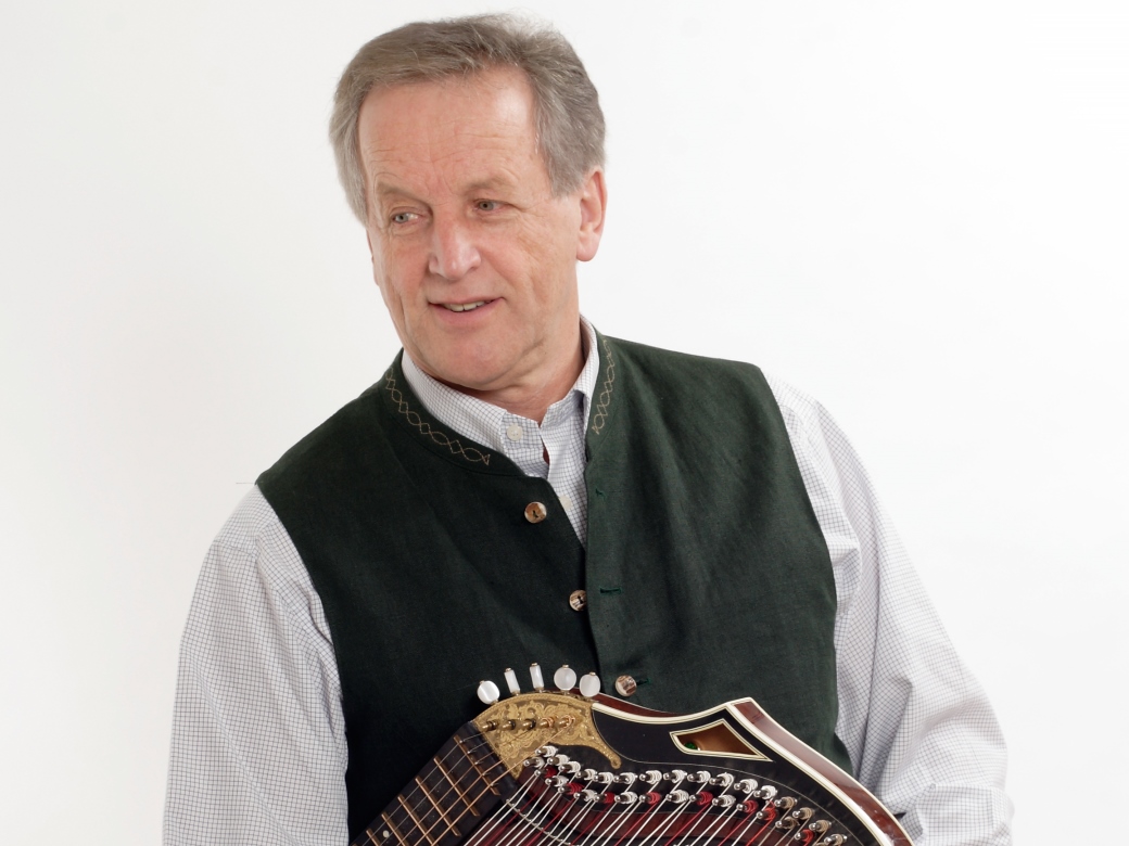 Hans Berger mit der Zither.