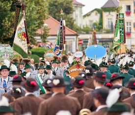 Gaufest_Altoetting_2019-14-Foto-Tourismusbuero-Altoetting-DIRSCHLcom-news-titel Gaufest_Altoetting_2019-14-Foto-Tourismusbuero-Altoetting-DIRSCHLcom-news-titel