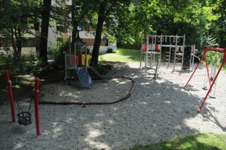 Spielplatz-Jennerstrasse-Foto-Stadt-Altoetting-448x298