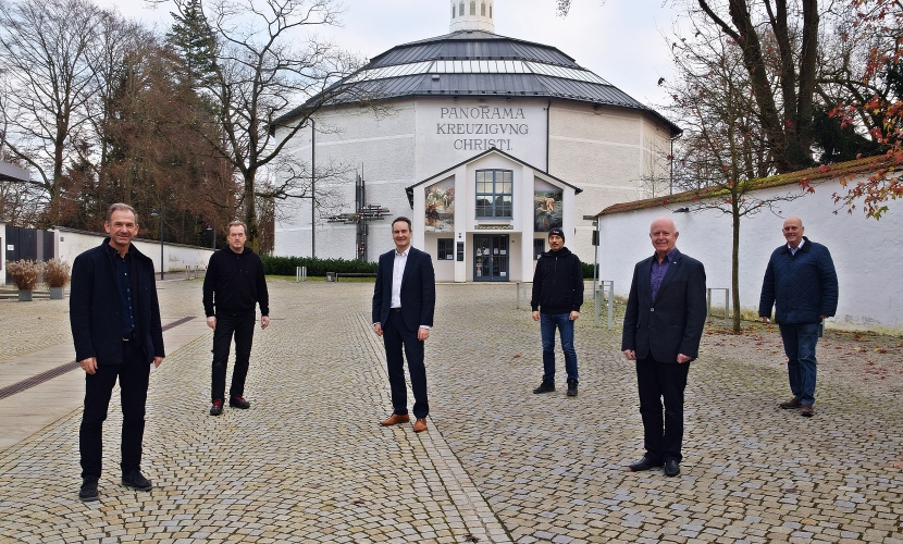 Hier sehen Sie den Stiftungsrat für die Bürgerstiftung Stadt Altötting.