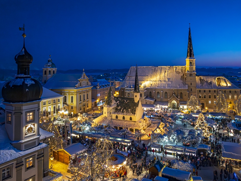 Stadt Altötting, Christkindlmarkt Altötting, Foto: Vierlinger
