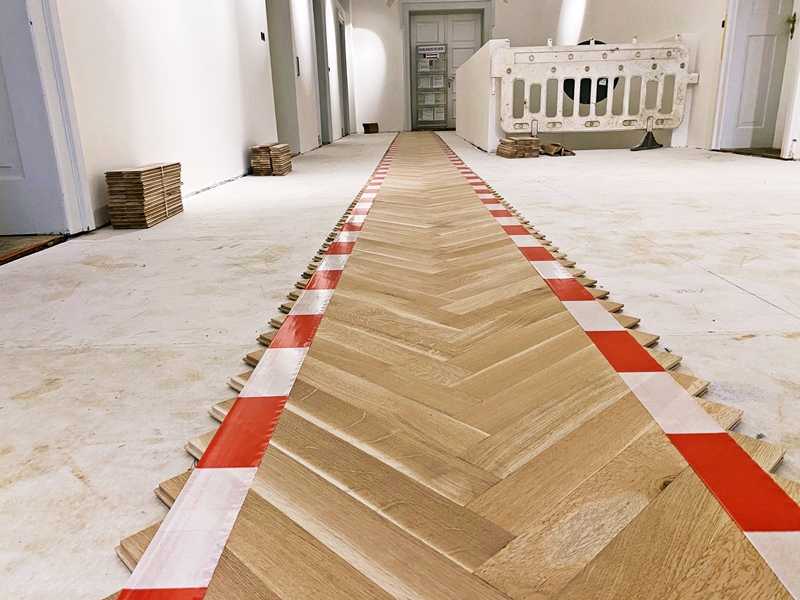 Stadt Altötting, Erneuerung Boden Rathaus 2022, Foto: Stadt Altötting 
