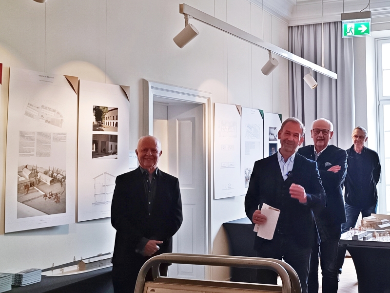 Stadt Altötting, Tag der Städtebauförderung 2024, Ausstellung Anders Wohnen