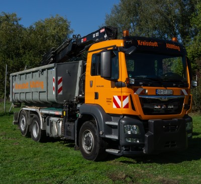 Bauhof Altötting, LKW, MAN, Foto Stadt MAN LKW des Bauhofs Altötting.