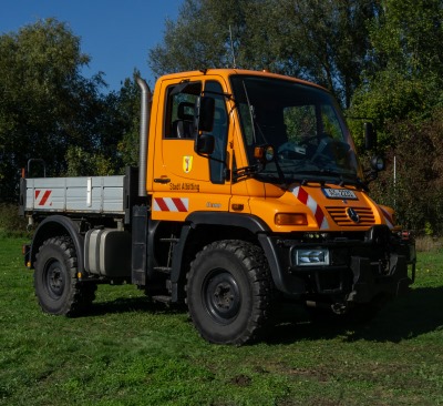 Bauhof Altötting, Unimog U300, Baujahr 2005, Foto Stadt Unimog U300, Baujahr 2005, des Bauhof Altötting
