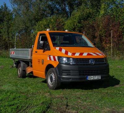 Bauhof Altötting, VW Kombi, Baujahr 2015, Foto Stadt VW Kombi, Baujahr 2015, des Bauhofs Altötting.