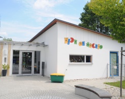 Außenansicht der Kindertagesstätte St. Martin in Altötting