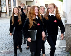 Stadt Altötting, Singschule Altöttinger Kapellsingknaben und Mädchenkantorei, Foto: Helmut Karl