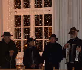 06-12-2018-Klopfersingen-im-Rathaus-Altoetting-Foto-Stadt-275x235 06-12-2018-Klopfersingen-im-Rathaus-Altoetting-Foto-Stadt-275x235