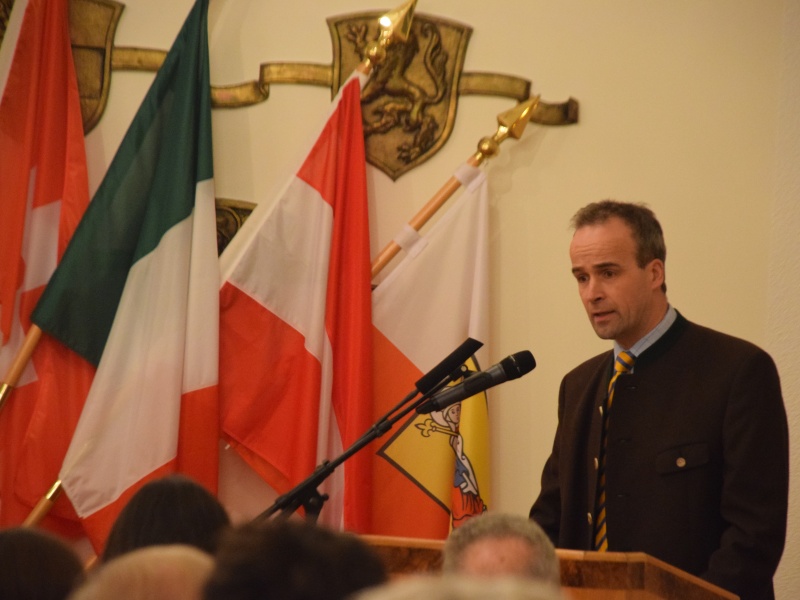 Felix von Ow bei der Buchpräsentation von Bernd Posselt.