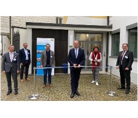Behördensatellit Altötting, Foto Finanzministerium Hier sehen Sie die Eröffnung des Behörendesatellliten in Altötting.