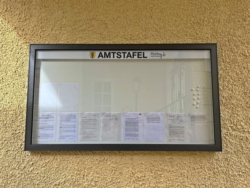 Stadt Altötting, Neue Amtstafel, Frontansicht
