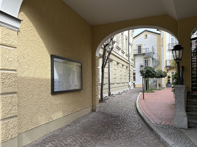 Stadt Altötting, Neue Amtstafel, Weitansicht