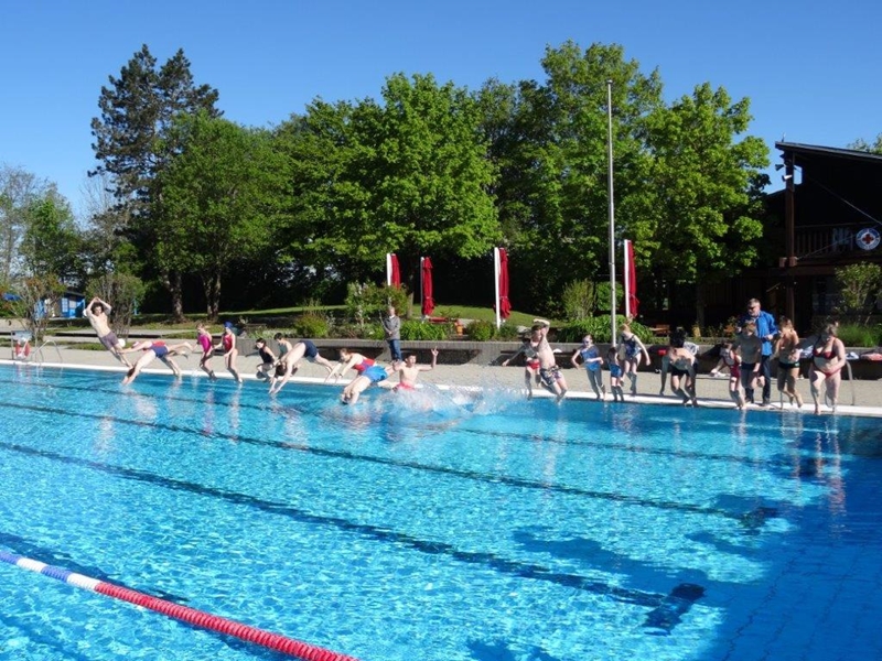 Stadt Altötting, Anschwimmen 2024, Foto: Mario Ziesler 