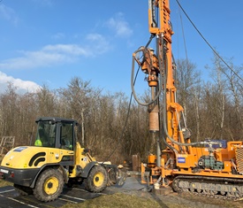 Stadt Altötting, Brunnenbohrungen im Bereich der Innaue, Foto: Stadt Altötting Stadt Altötting, Brunnenbohrungen im Bereich der Innaue, Foto: Stadt Altötting