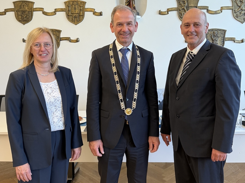 Stadt Altötting, Bürgermeister, Mai 2026, Gruppenfoto, Foto: Stadt Altötting