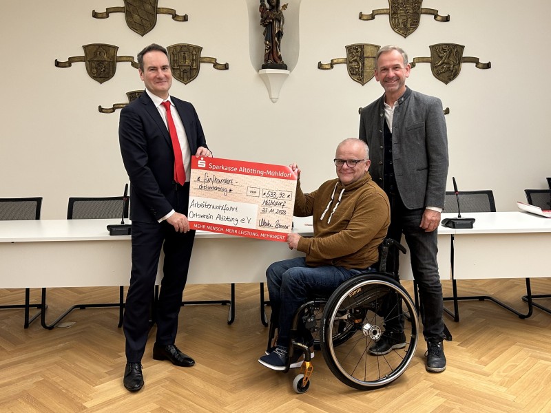 Stadt Altötting, Spendenübergabe Bürgerstiftung, 2023