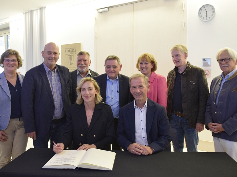 Stadt Altötting, Empfang für Alexandra Burghardt, 2024, Foto: Stadt Altötting