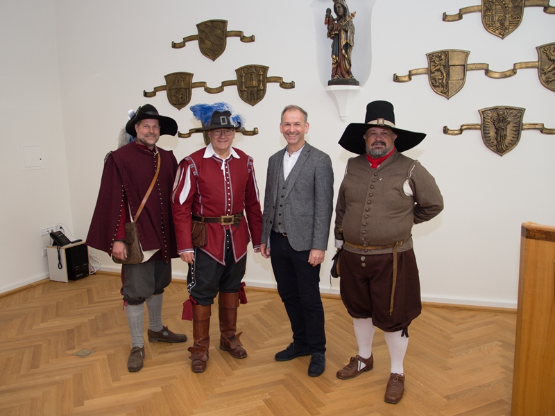 Stadt Altötting, 60. Geburtstag Stephan Antwerpen, Historischer Verein Alt-Tilly, Foto: Peter Wagner