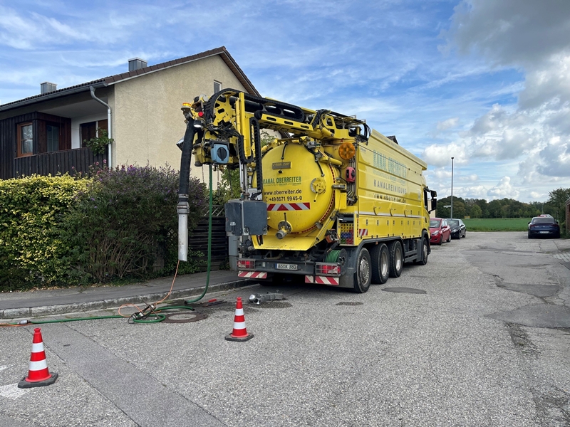Stadt Altötting, Kanalunterhalt, Spülwagen, Foto: Stadt Altötting 
