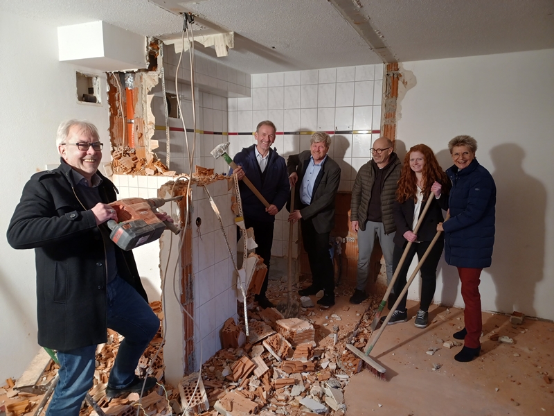 Stadt Altötting, Baubeginn Kita St. Raphael 2023, Foto: Stadt Altötting Stadt Altötting, Baubeginn Kita St. Raphael 2023, Foto: Stadt Altötting