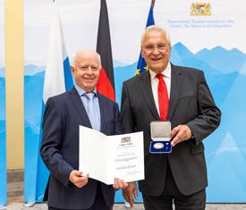 Stadt Altötting, Verleihung Kommunale Verdienstmedaille in Silber an Konrad Heuwieser, 2026, Foto: Bayerisches Innenministerium - Alexandra Beier
