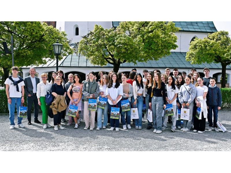 Stadt Altötting, Schüleraustausch Thono Les Bains, April 2024