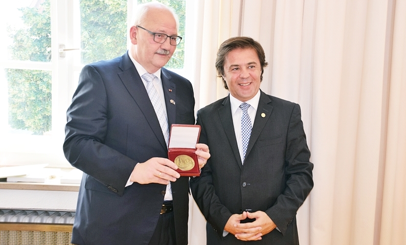 Empfang zur Städtepartnerschaft Altötting-Mariazell im Rathaus Altötting.