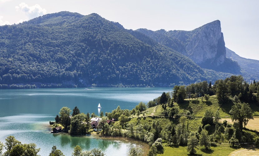 Stadt Altötting, Städtepartnerschaft Mondsee, Foto: Seeblick, Stadt Altötting, Städtepartnerschaft Mondsee, Foto: TVB Mondsee-Irrsee, Valentin Weinhaeupl