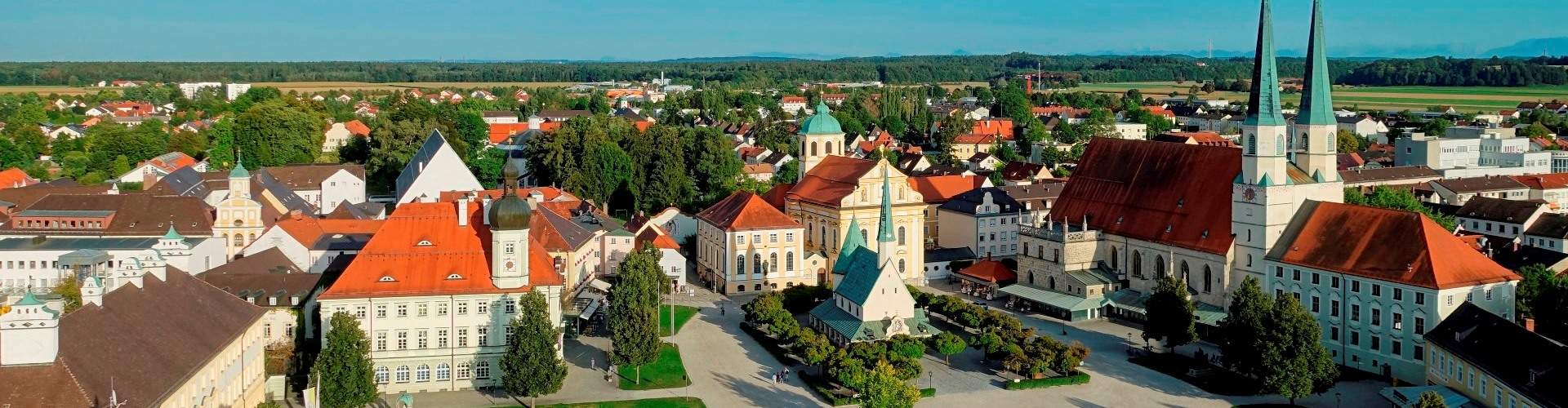 Luftaufnahme vom Kapellplatz Altötting.