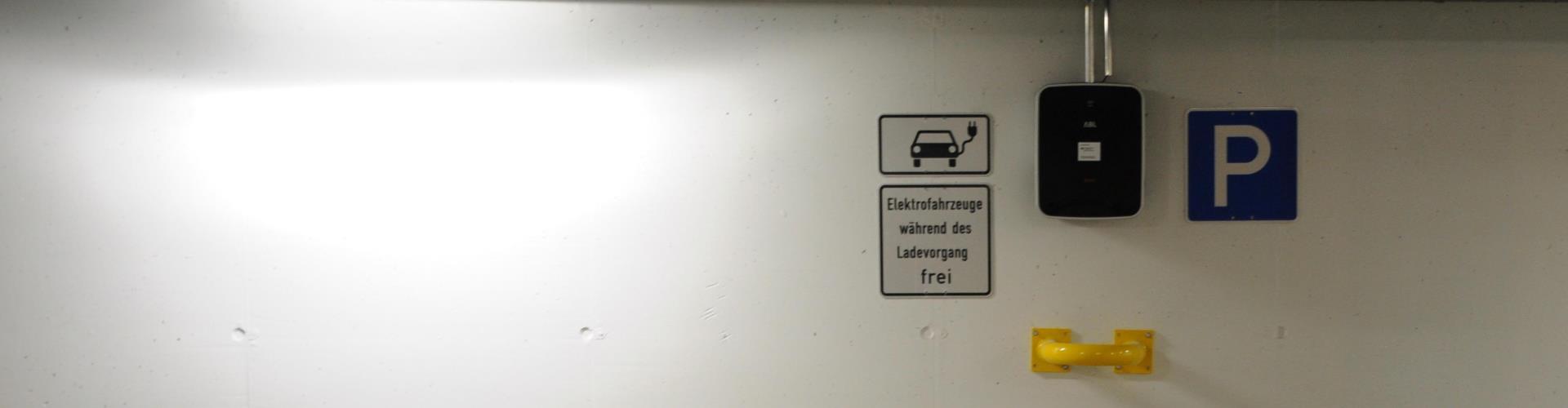 Stadt Altötting, E-Ladestation in der Tiefgarage Am Kapellplatz, Foto: Stadt Altötting