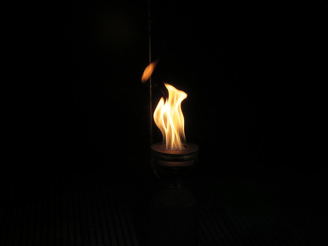 Stadt Altötting, kleine Flamme, Foto: Pixabay