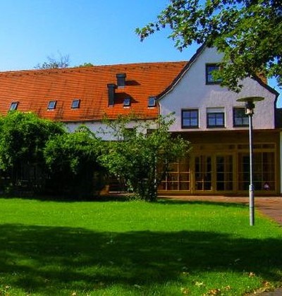 Außenansicht auf das Caritashaus St. Elisabeth in Altötting.