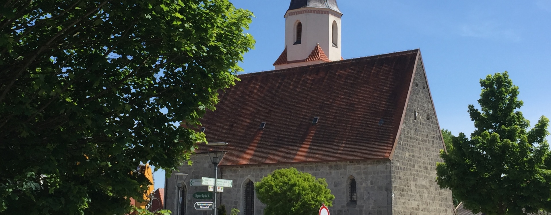 Hier sehen Sie die Kirche in Unterneukirchen