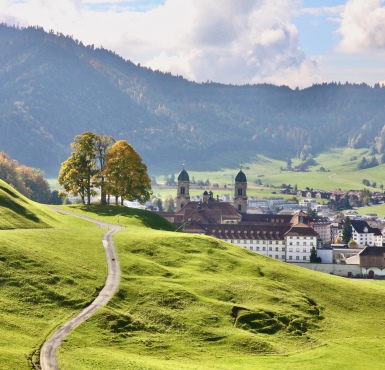 Das Kloster in Einsiedeln, Partnerstadt in Shrines of Europe