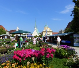Klostermarkt auf dem Kapellplatz