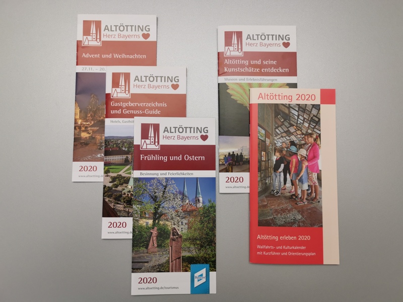 Die aktuellen Themenflyer von Altötting für 2020.