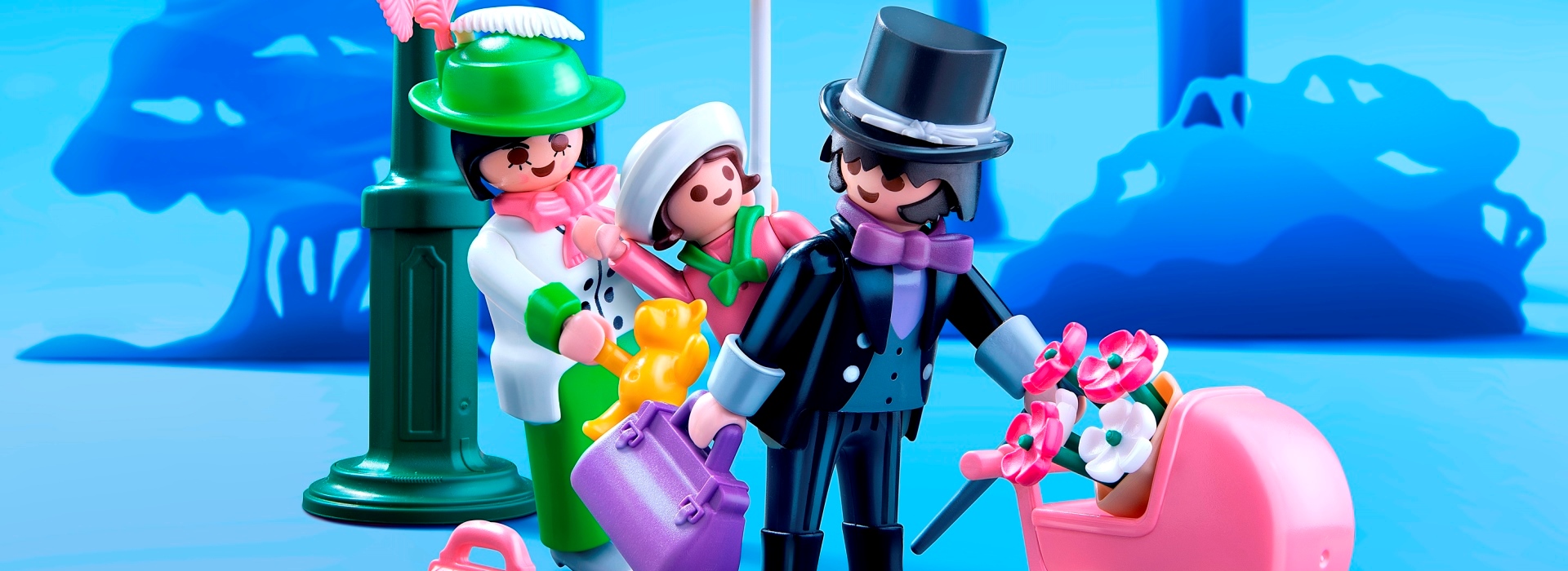 Playmobil Spielszene Vater Mutter Kind mit Kinderwagen