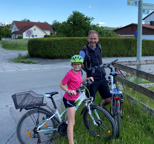 Der Bürgermeister und seine Tochter auf Tour