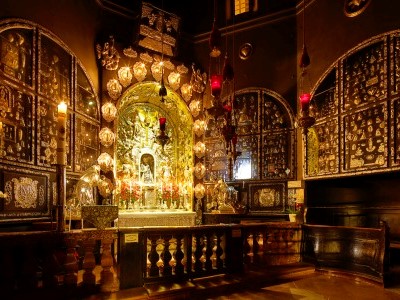 Der Gnadenaltar der Altöttinger Gnadenkapelle. 